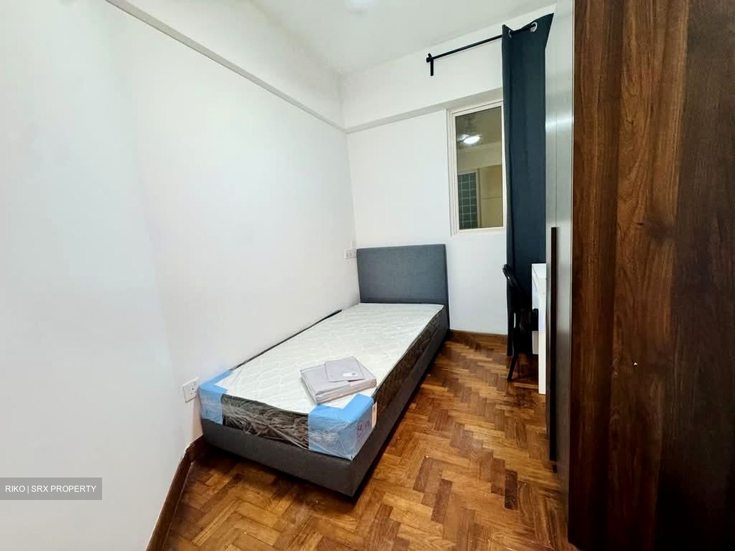Melville Park (D18), Condominium #537939001